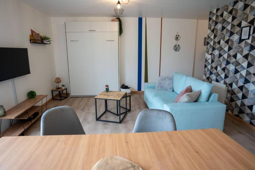 Appartement La Terrasse Des Bons Jours à Charleville-Mézières Extérieur photo
